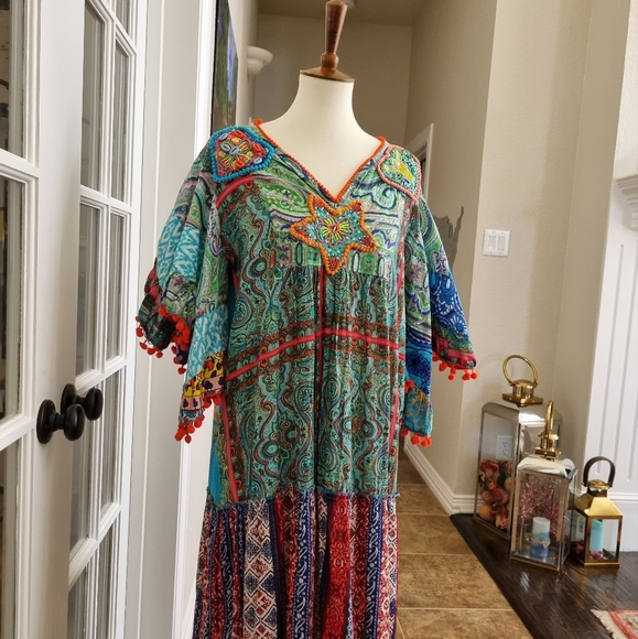 Gorgeous Dress!! One Size fits most - Picture 3 of 12